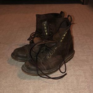 Dr. Martens Pier Boots